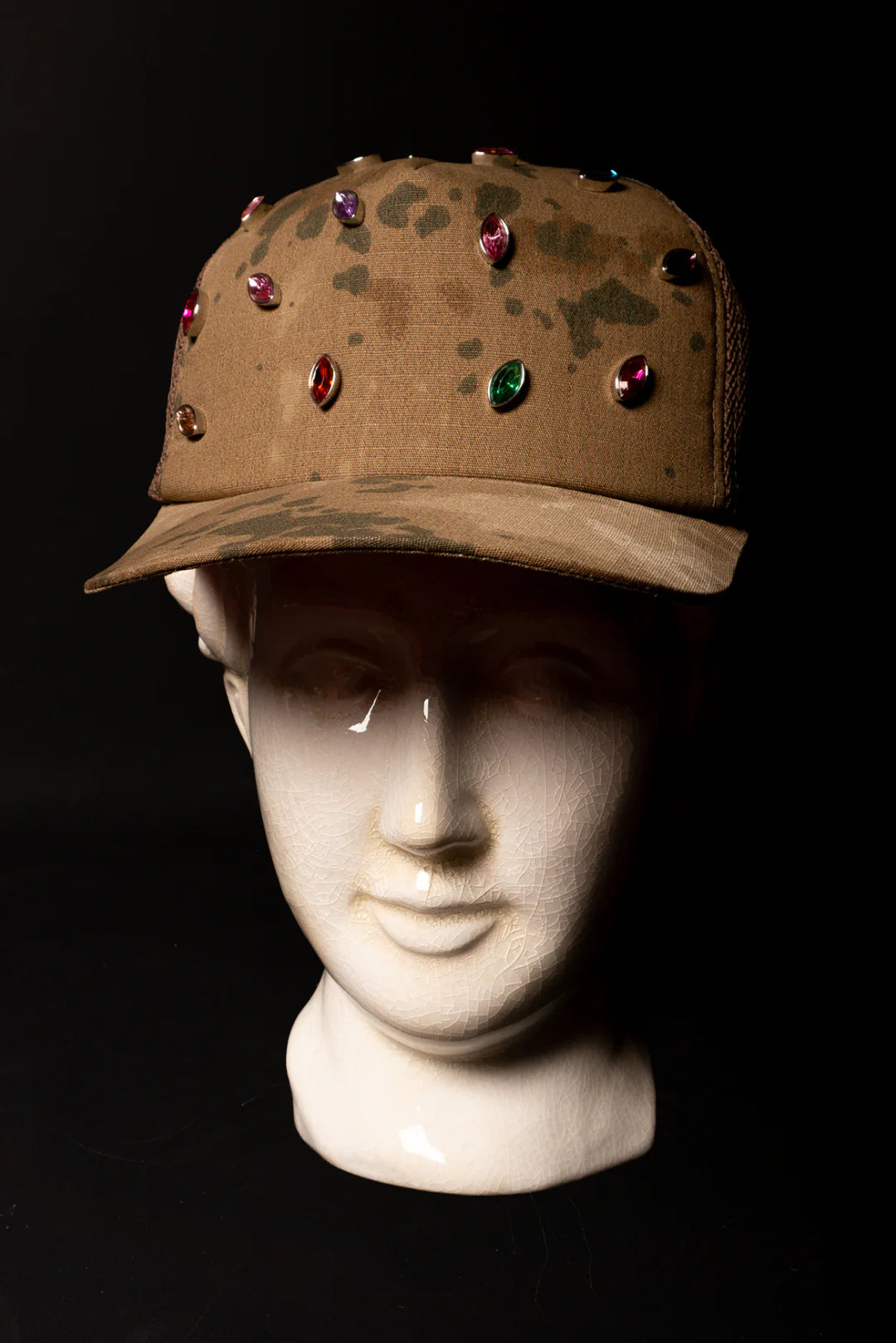 CROWN CAP