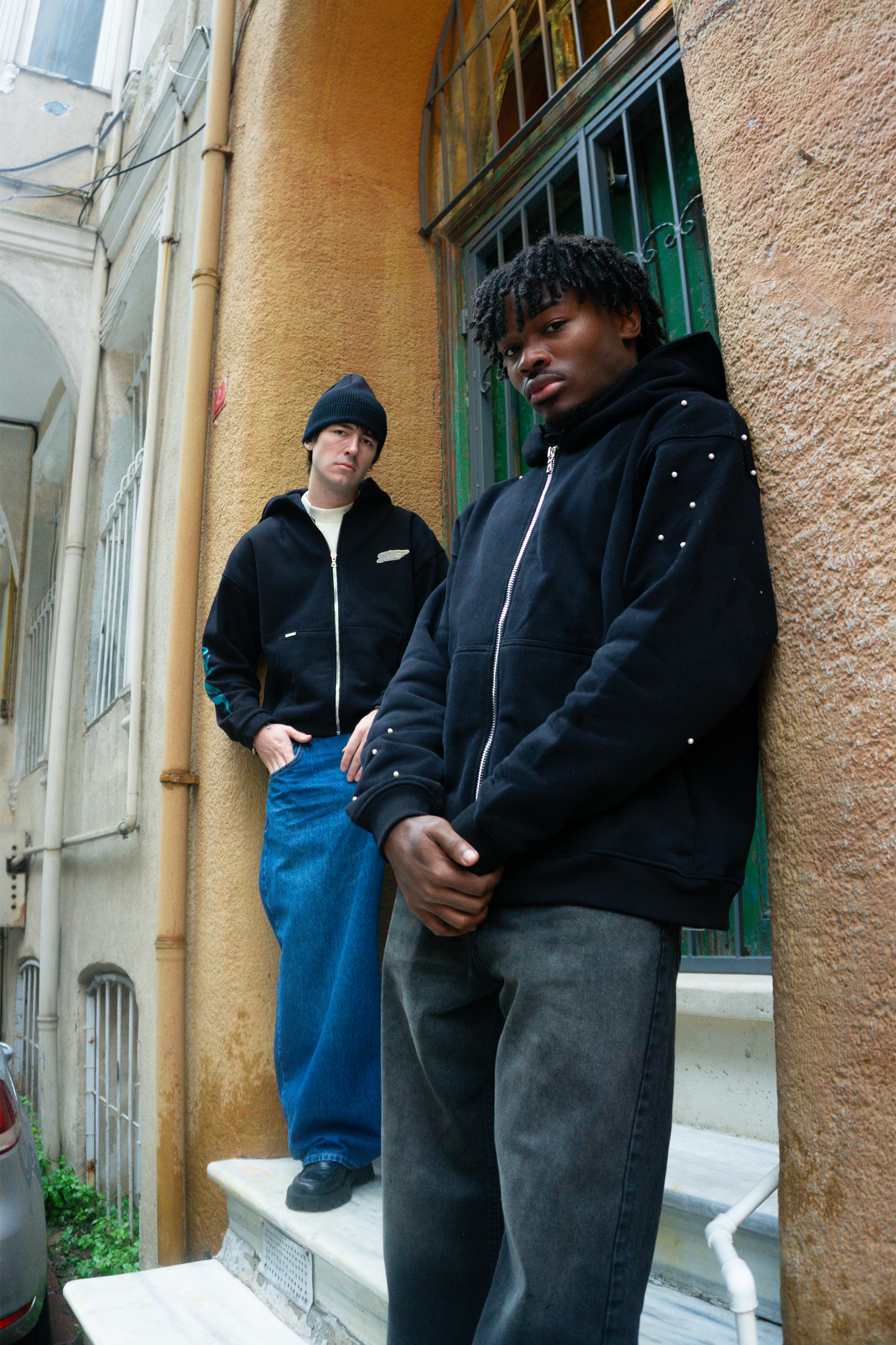 İnci Detaylı Kapüşonlu Ceket