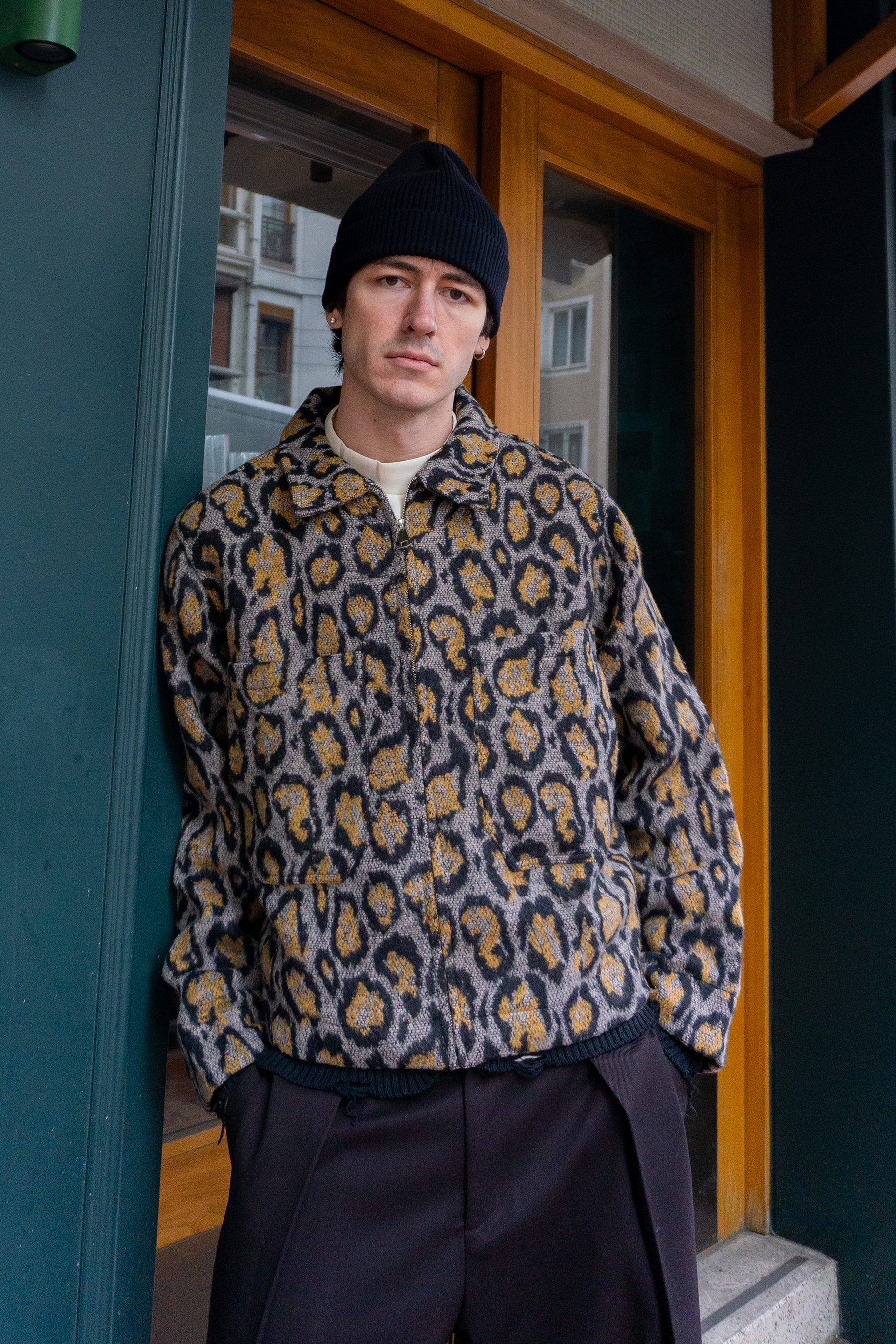 Leopar Desenli Kaşe Crop Ceket