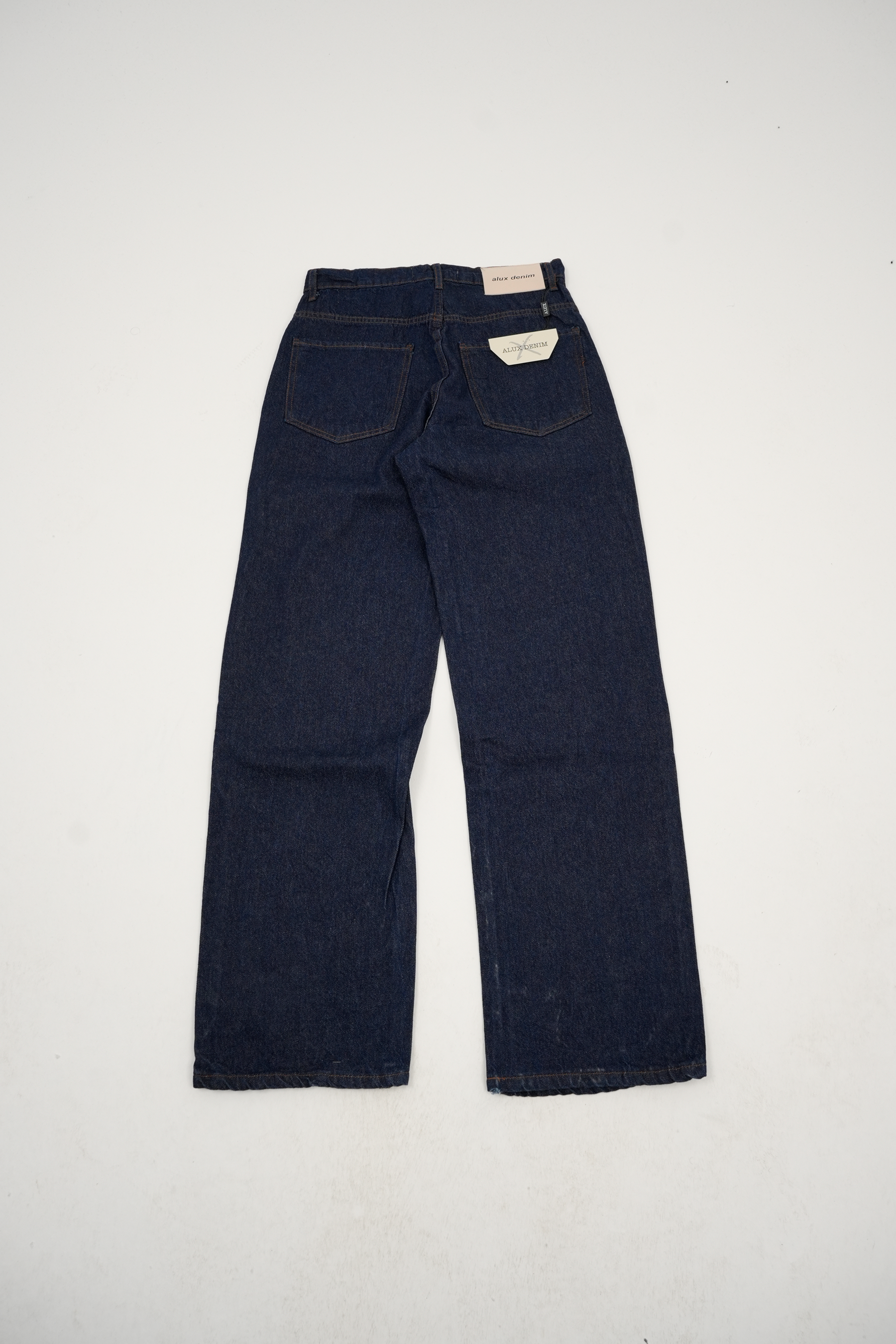 Dikiş Detaylı Lacivert Basic Kot Pantolon