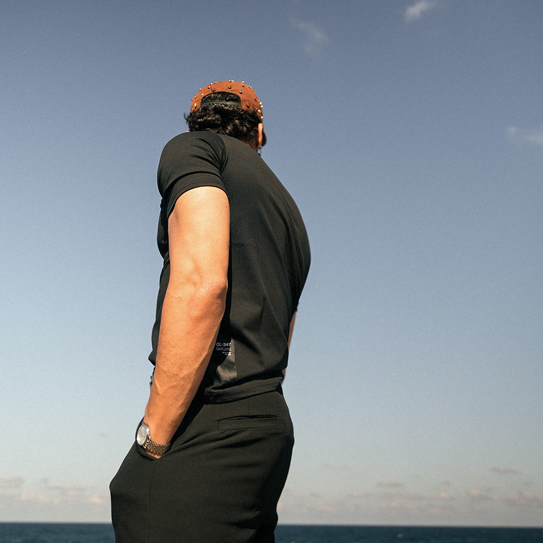 MÜHÜR STRAIGHT T-SHIRT BLACK