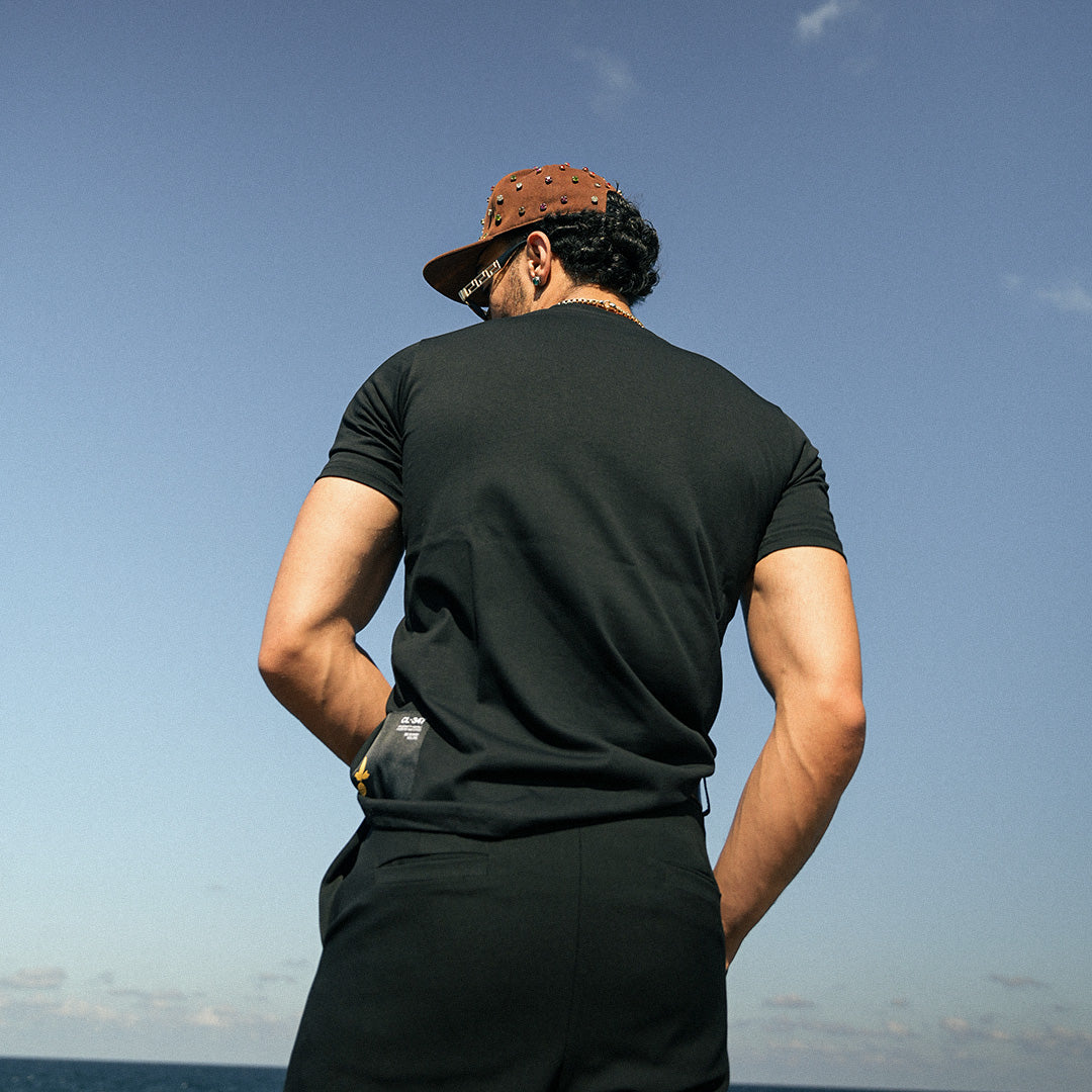 MÜHÜR STRAIGHT T-SHIRT BLACK