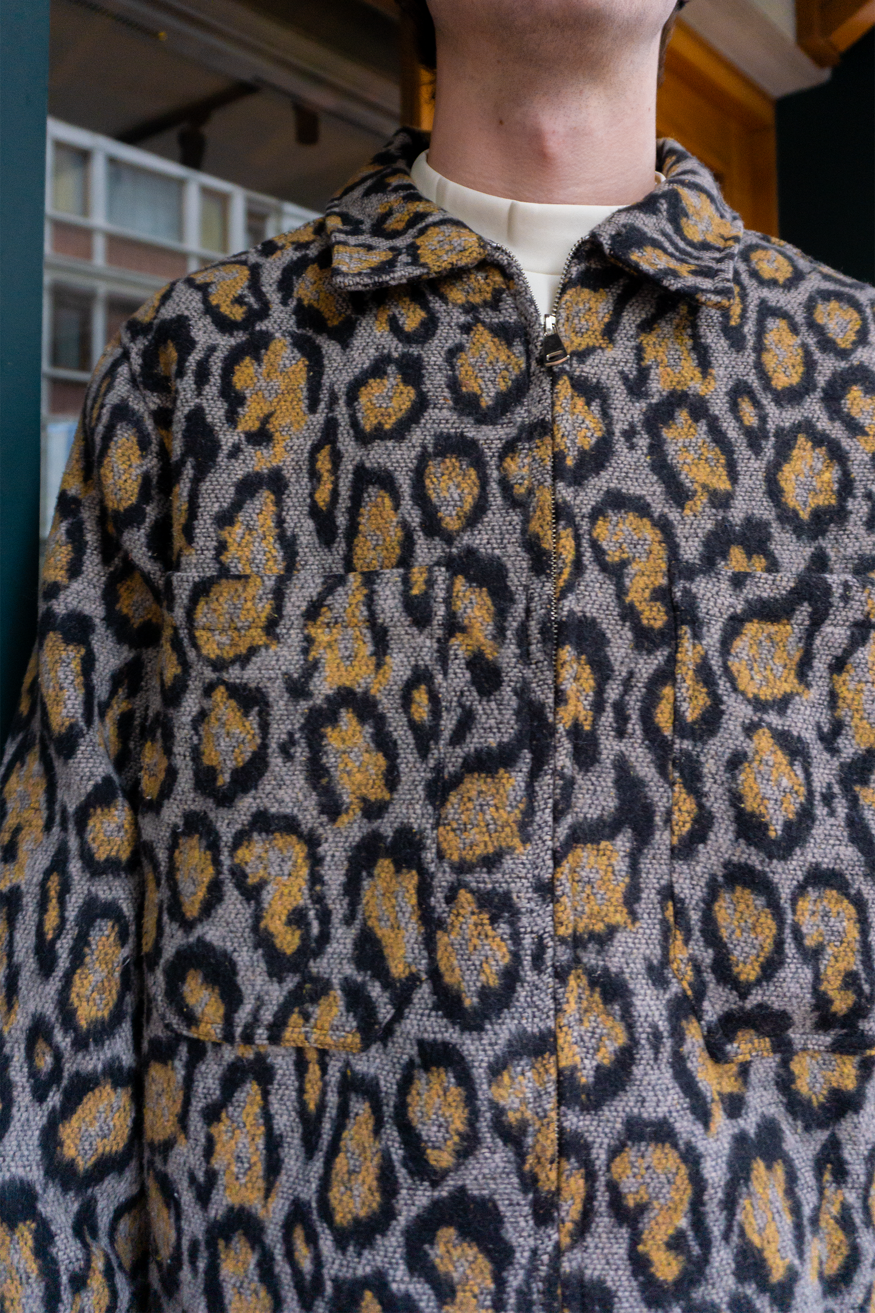 Leopar Desenli Kaşe Crop Ceket