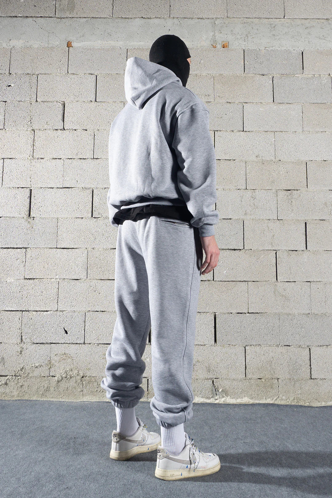 00:00 BOXY HOODIE GREY