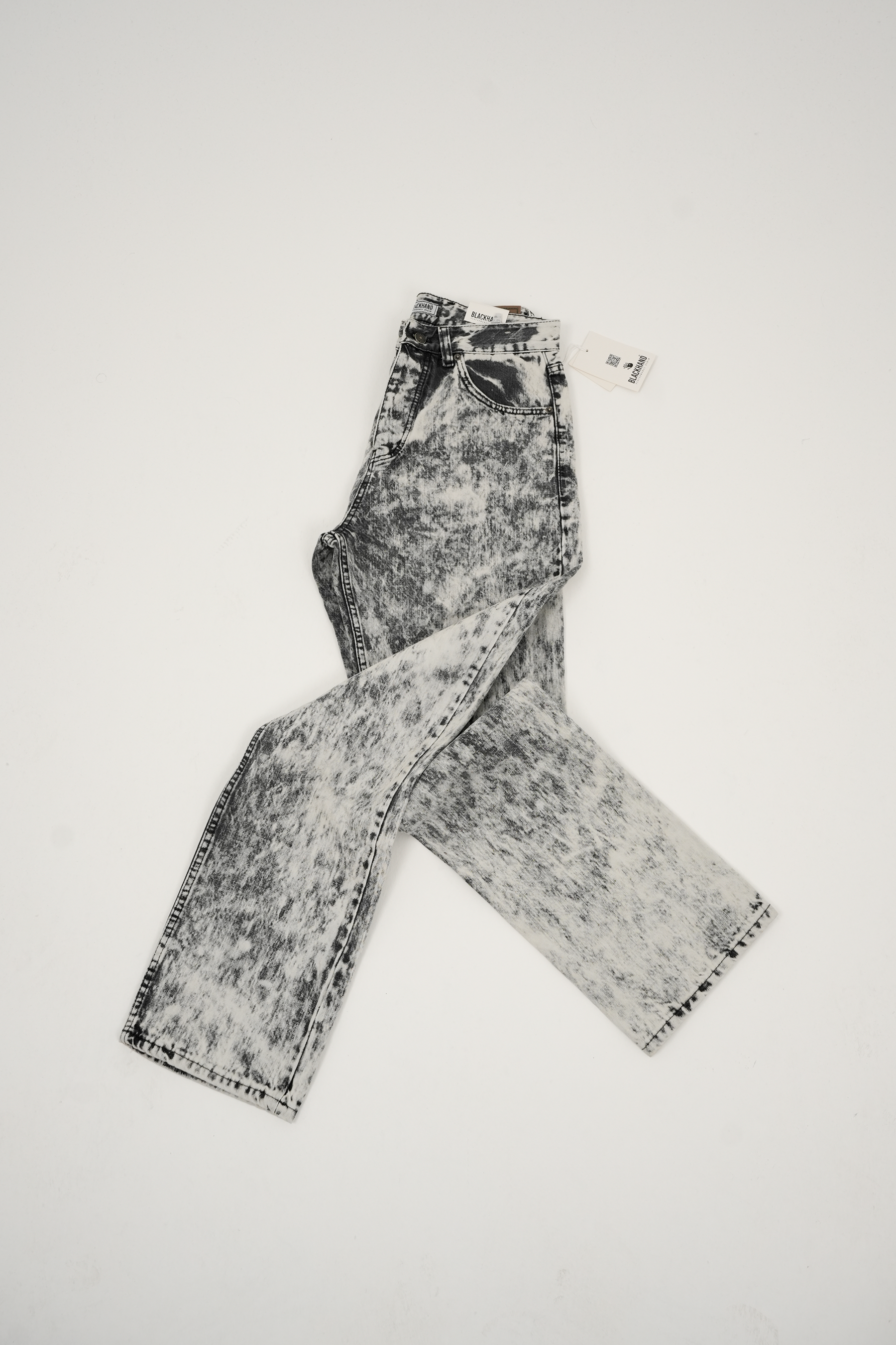 Gri Siyah Yıkamalı Tasarım Jean Pantolon