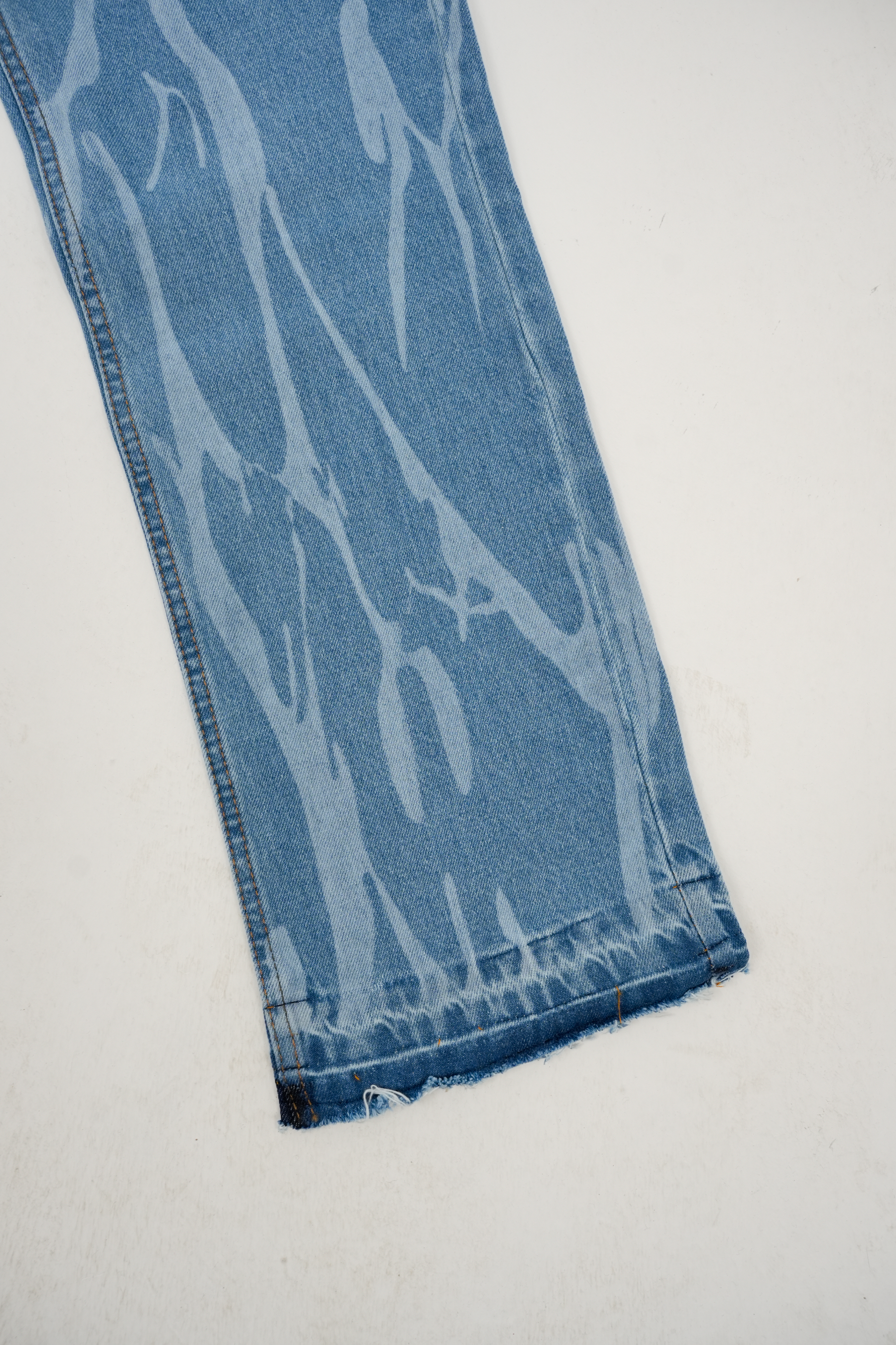 Mavi Desenli Kot Pantolon