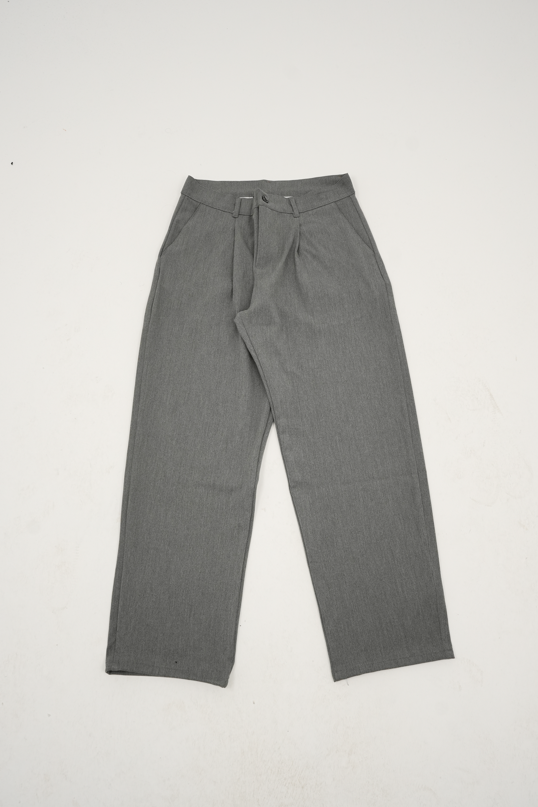 Gri Pileli Basic Kumaş Pantolon